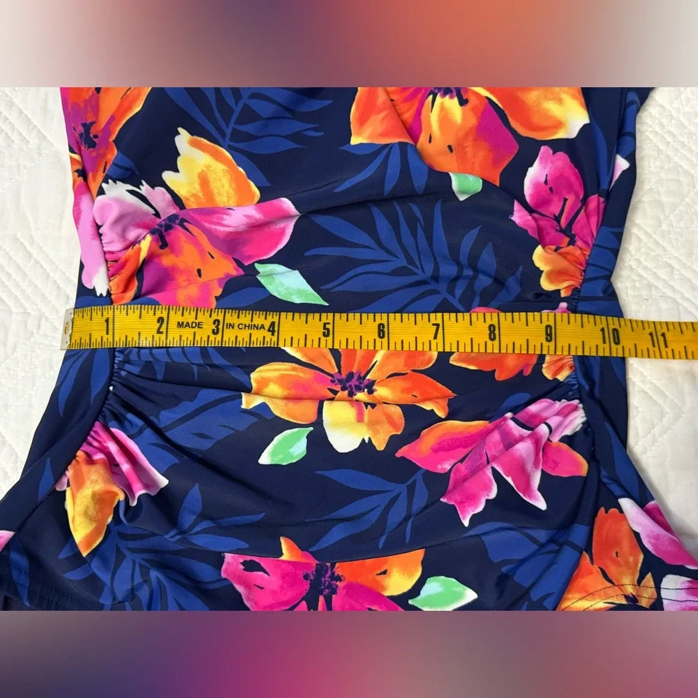 Lands' End Women’s Tropical Floral Shirred Full Coverage One Piece Swimsuit  XS